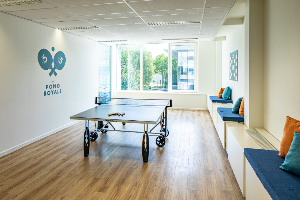 Commercial real estate ping-pong