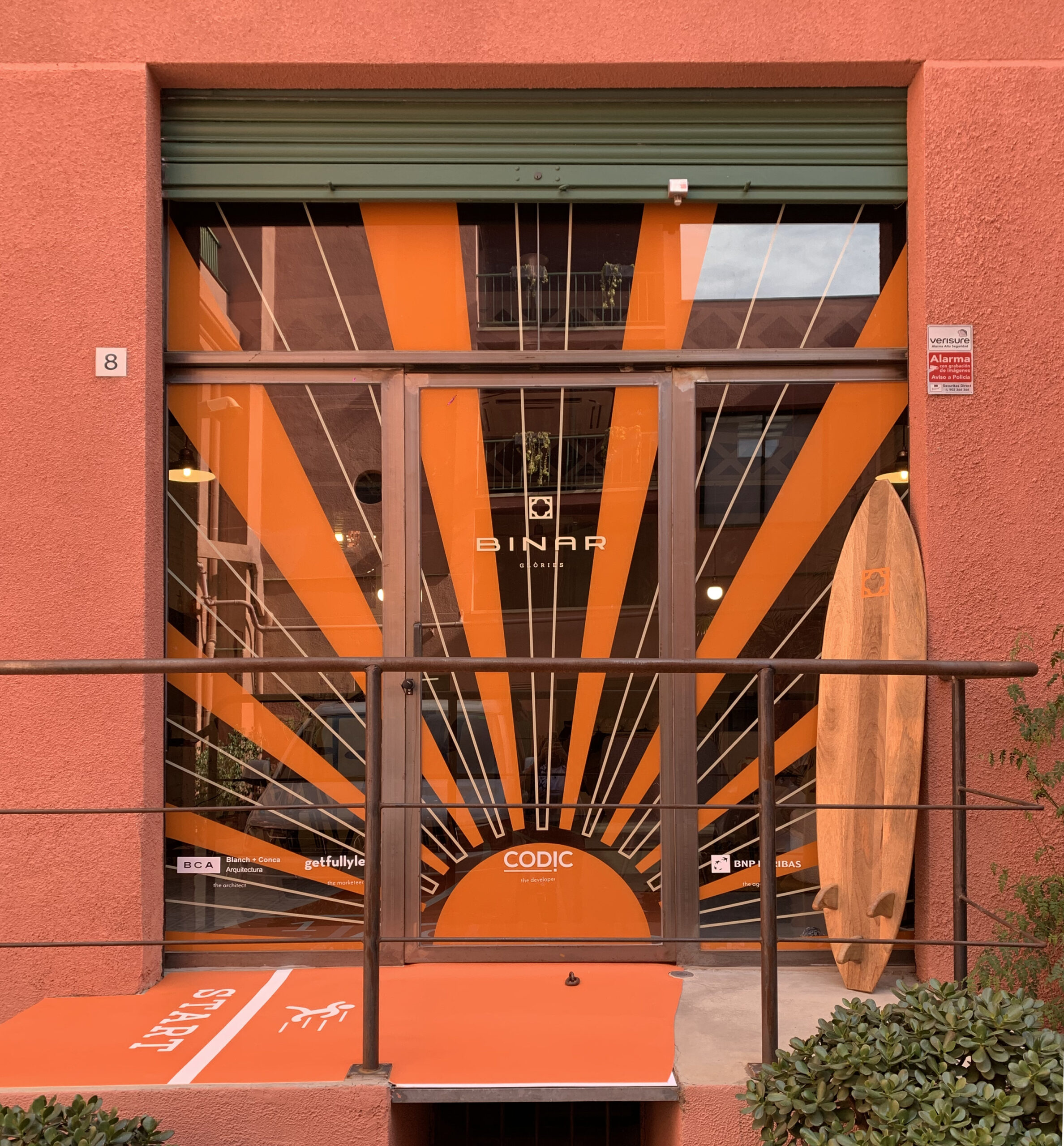 Binar-MTK-suite-Entrance